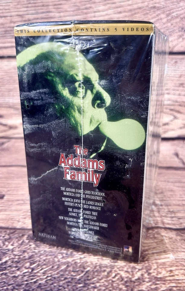 The Addams Family Brand New & Sealed 5 VHS Tape Collection Gomez, Morticia Foto 2 de 4