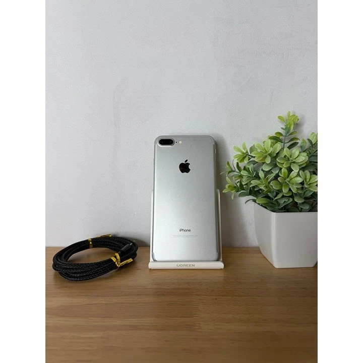 Apple iPhone 7 Plus 256GB シルバー ケース付き Apple iPhone 7 Plus Silver Phones for Sale | Shop New & Used Cell
