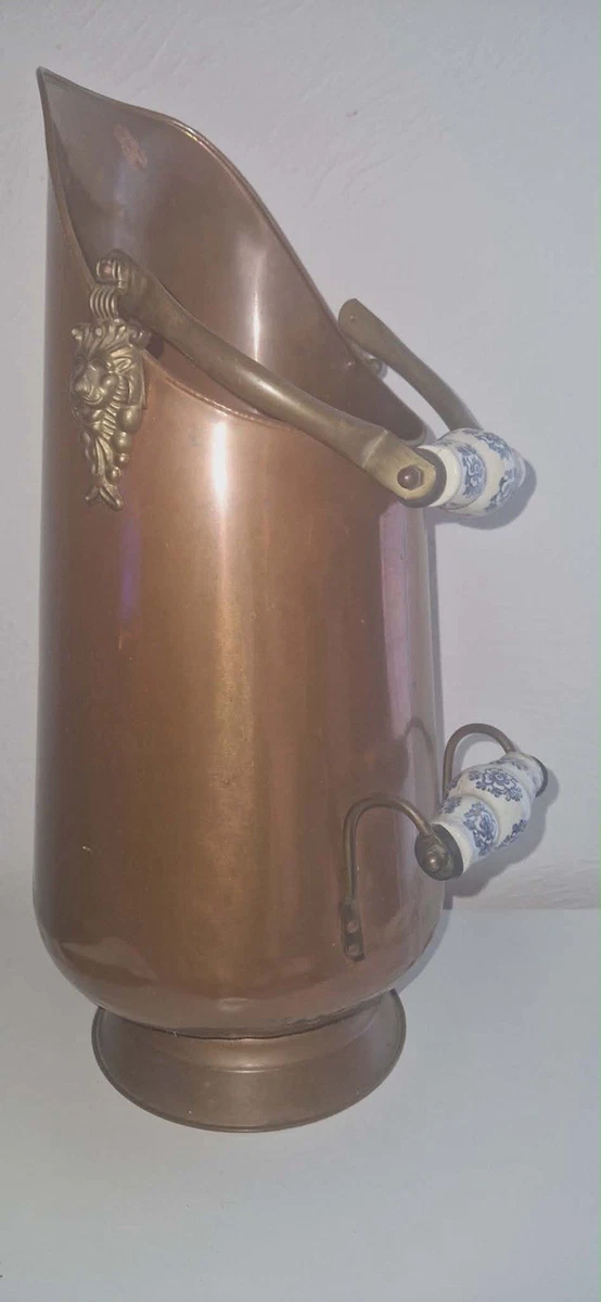 Porte-parapluies Ancien En Cuivre Avec Têtes De Lion – Vintage – Occasion