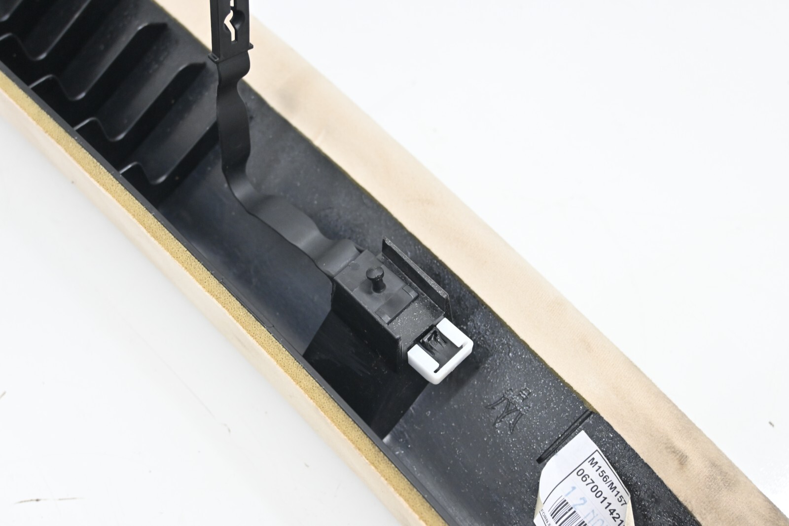 ⭐ 14-20 Maserati Ghibli Quatt Front Windshield A Pillar Cover Trim Panel Set Oem