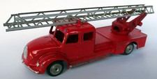 Märklin 8023 Magirus Deutz Feuerwehr Feuerwehrleiter Western Germany rot 1/50