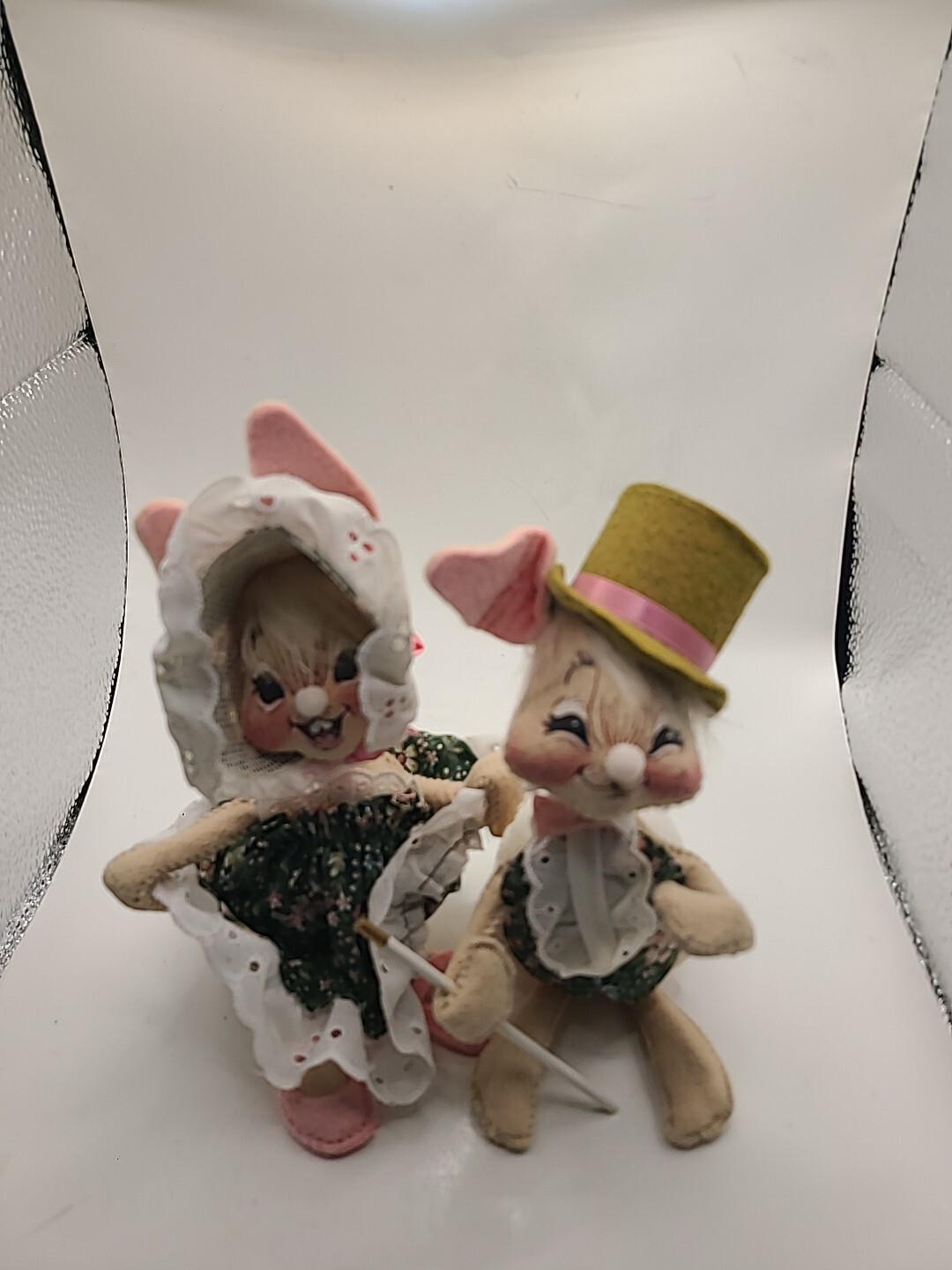 Picture 1 of 10