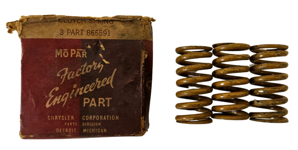 1941-1954 Dodge Desoto Chrysler Clutch Pressure Plate Spring Set Of 3 NOS 866591 - Image 2 of 4