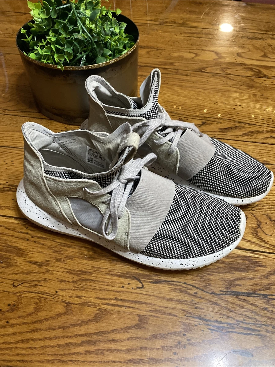 Adidas Tubular Gray/Beige Two Tone Shoes Pyv702001 Size 7 1 /2 Pre-Owner |  Ebay