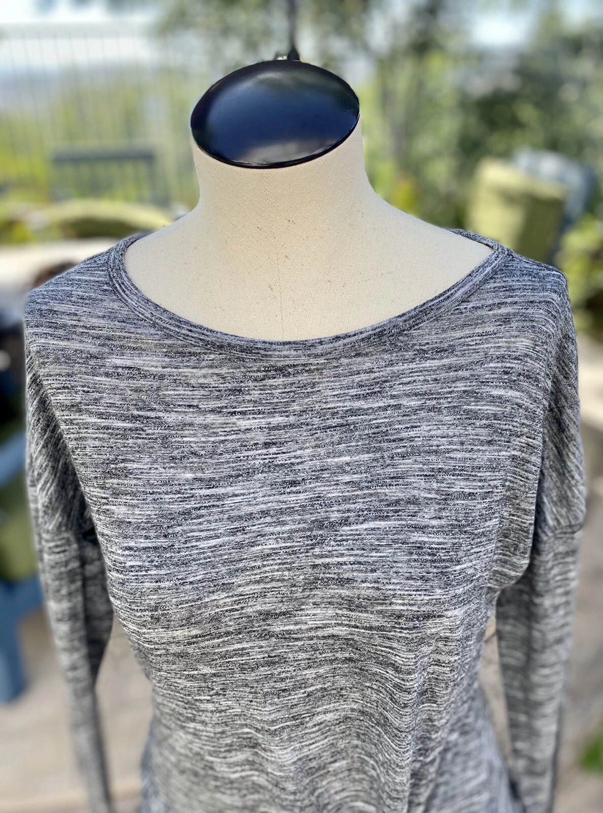 athleta essence twist long sleeve heather yoga shirt