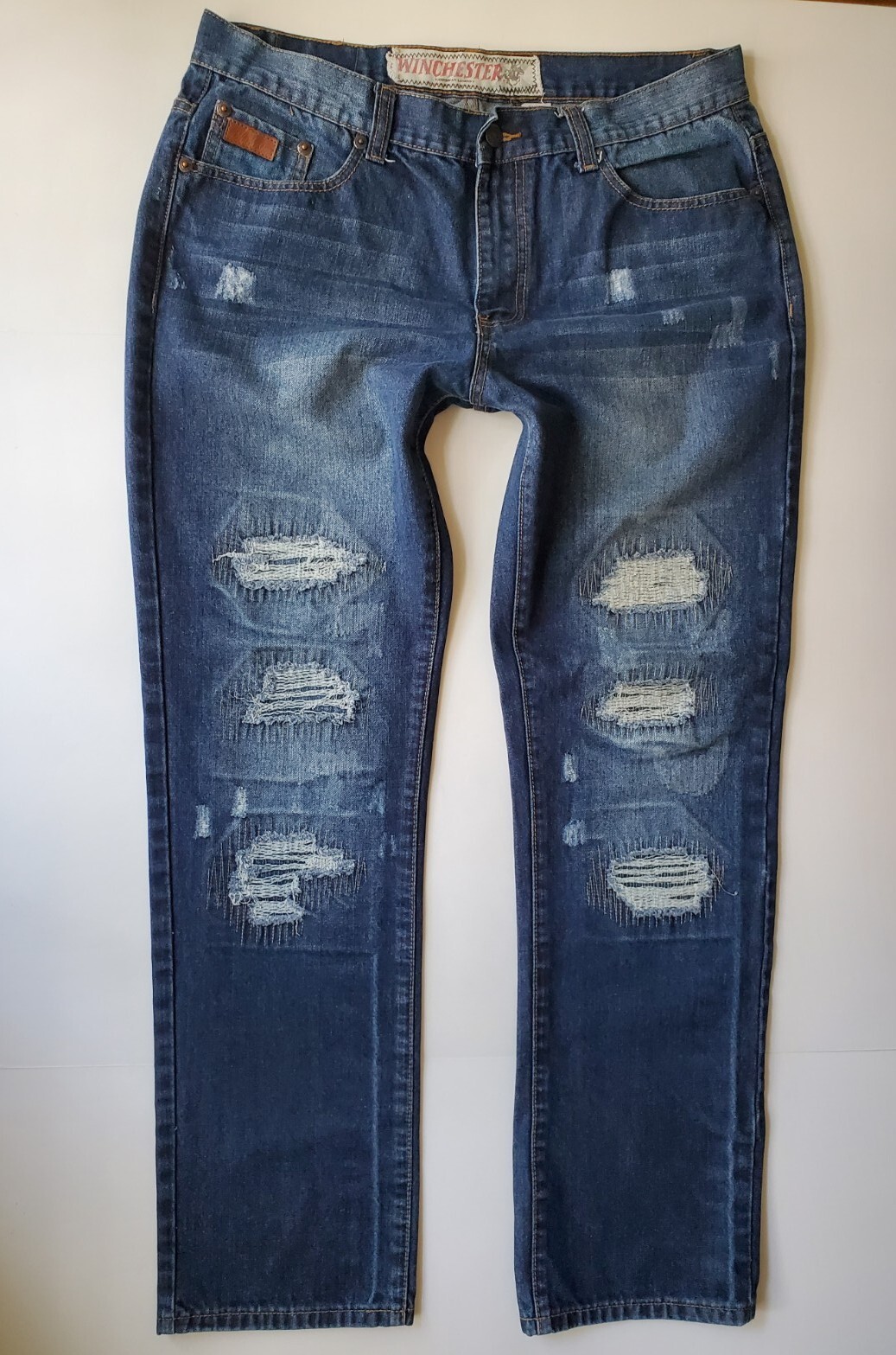 Factory Distressed Sz 36 X 32