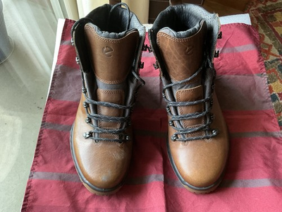 #ad #ad Hydro Max Women’s Hiking Boots Size 8 8 1 2 Yak Leather Michelin Rubber Bottoms $90.00