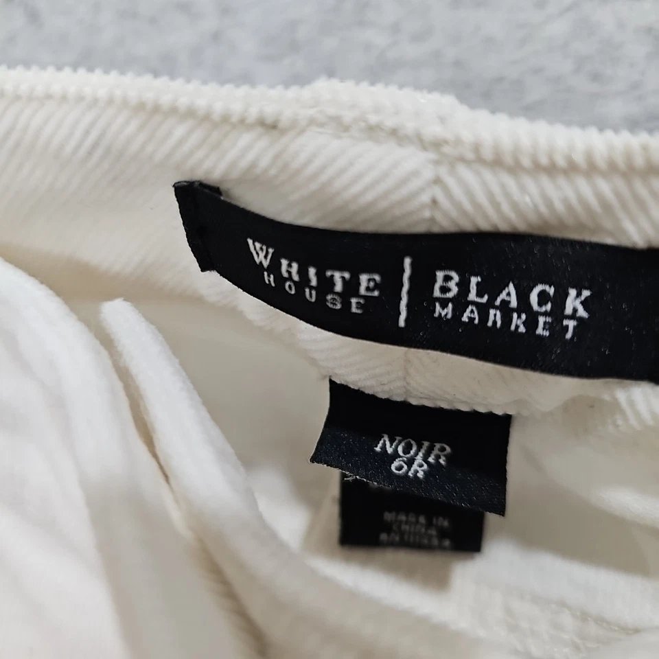 Calça White House Black Market feminina veludo perna reta fina tamanho 6R marfim - Imagem 3 de 4