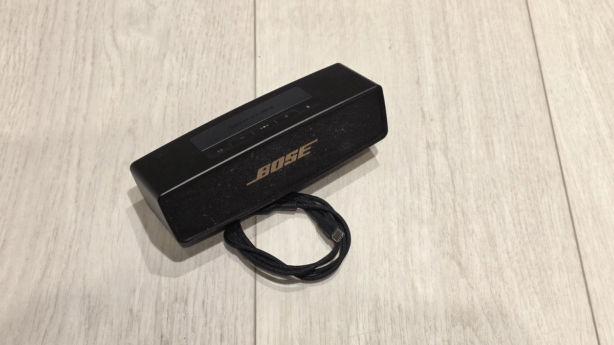 Bose SoundLink Mini II Bluetooth Lautsprecher tragbares System schwarz USB-Kabel