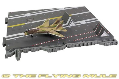 Forces of Valor 1:200 F-14A Tomcat IRIAF w/Carrier Deck Section H
