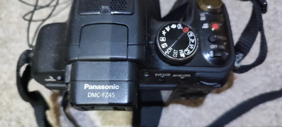 Panasonic Lumix DMC-FZ45 Camera 14.1MP Digital Bridge 24x Zoom, boxed, photo 4 of 4