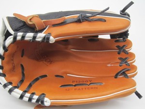 easton paragon glove