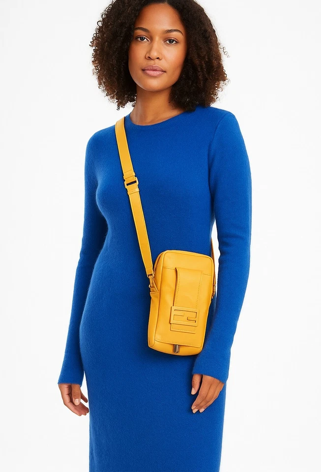 Authentic FENDI Baguette CrossBody Shoulder Bag |  Phone Bag - Image 4 of 4