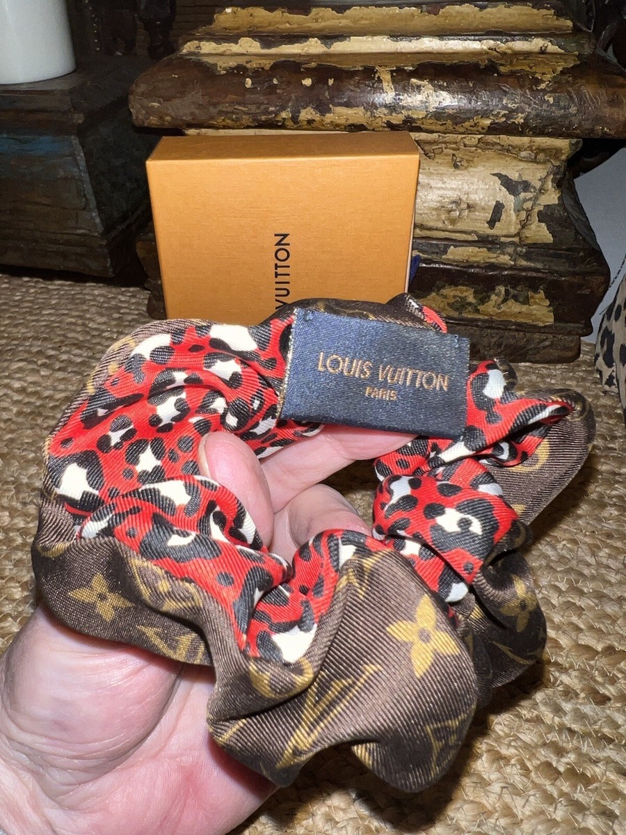 [MCM]★Monogram-printed silk scrunchy New LOUIS VUITTON Brown Monogram / Red Leopard Print 100