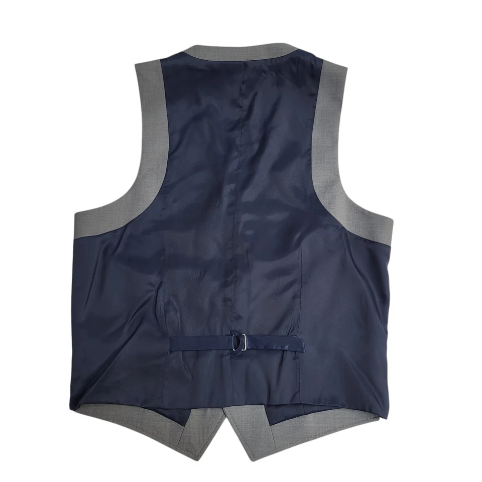 Topman Grey 3 Pocket Smart Formal Waistcoat Men's M 39'' - Image 3 of 4