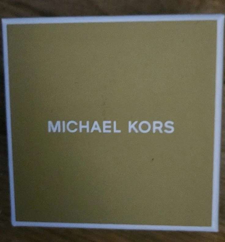 Michael Kors Silver Heart Earrings W/ Bling NEW! - Image 4 of 4