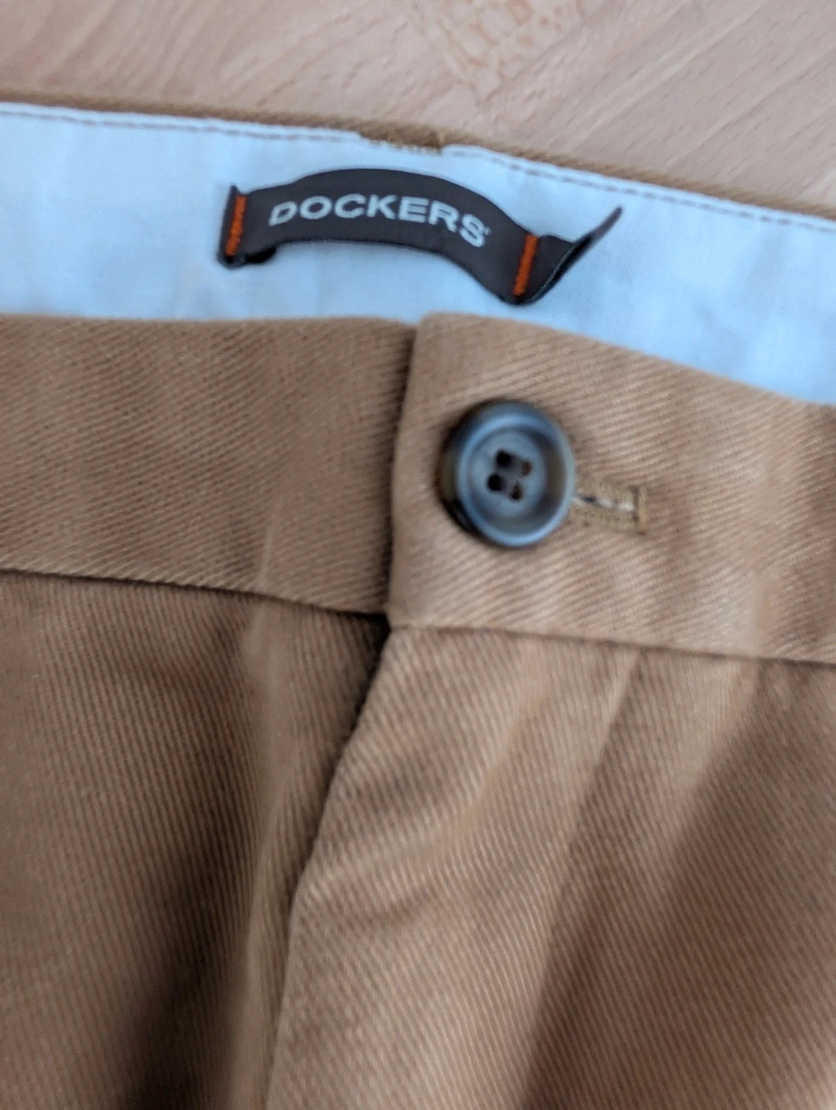 Men's Dockers D1 Chino NWOT beige cotton twill wide leg. 40W 30L. DN4004 image 6