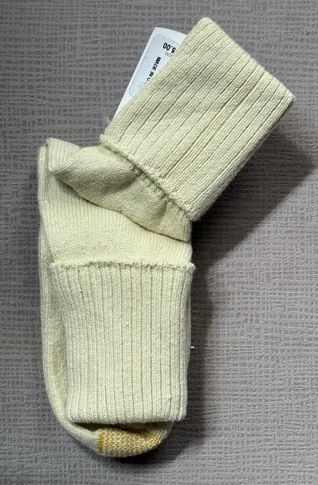 Nuevo de Lote Antiguo Puntera Dorada Mujer Bermudas 3511 Puño Girado Amarillo Pastel Calcetines EE. UU. Nuevos Foto 3 de 4
