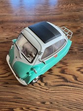 BMW Isetta minicar mint green 1/18