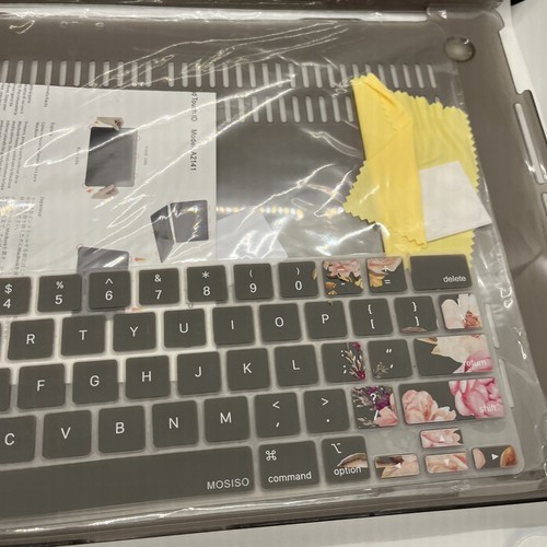 MacBook Pro 16 inch with Touch Bar and ID case woman’s screen protector Laptop C - Picture 13 of 24