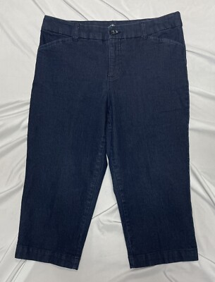 John's Bay Capri Pants Women's Size 12 Blue Denim Cotton Blend Mid Rise 
