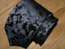 MENS JOHN W NORDSTROM TIE MADE IN USA 100% SILK BLACK BLUE FLORAL #0404