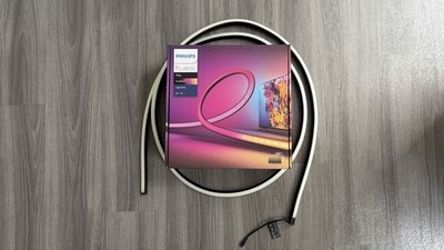 Philips Hue Play Gradient Lightstrip 65 Zoll TV mit vollständiger OVP Ambilight