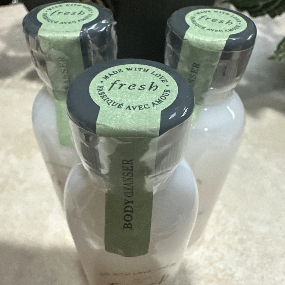 Limpiador corporal MILK fresco, lote de 3, 2,5 fl oz tamaño de viaje nuevo sellado envío rápido Foto 3 de 4