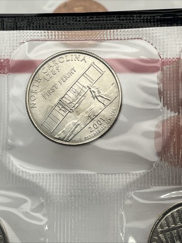 United States Mint 2001 D Denver Uncirculated Coin Set - Picture 17 of 18