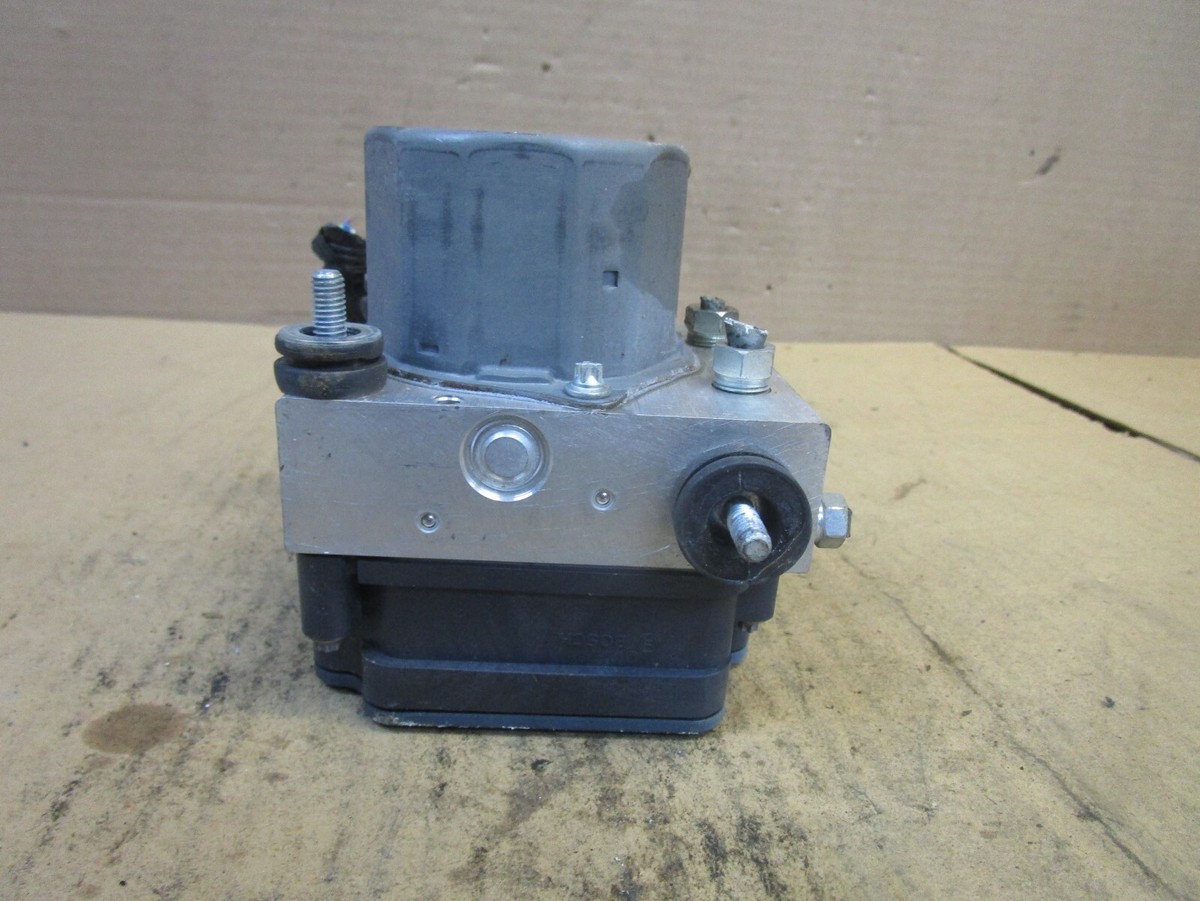 バルクオム 16 17 2016 2017 Toyota Avalon ABS Pump Anti Lock Brake Module Part