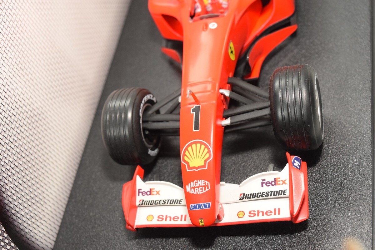 A63 1:18 50202 HOTWHEELS FORMULA 1 F1 FERRARI F2001 F 2001 M A63 1:18 50202 HOTWHEELS FORMULA 1 F1 FERRARI F2001 F 2001 M