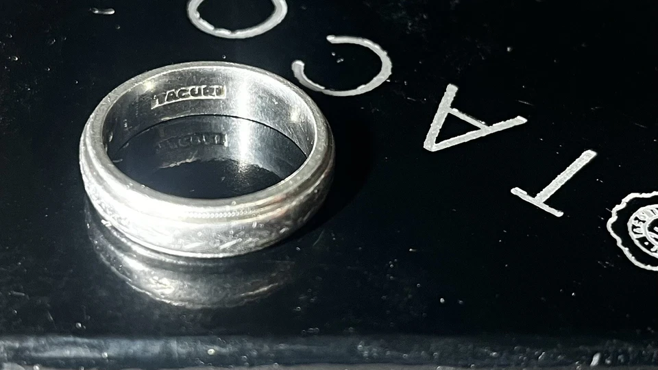 ANILLO DE DIAMANTES de platino para hombre.  Anillo de diamantes de platino TACORI. SKU 110-6D Foto 3 de 4