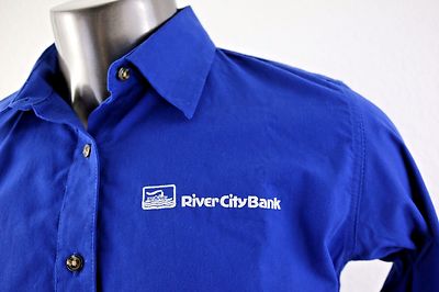 NEW Velo City Repel & Release Women's River City Bank Embroidered Top Sz L