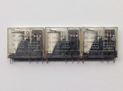 3 Stück: OMRON G2R-212P-V PCB RELAIS 24VDC 5A 250 AC und 5A 30V DC GEBRAUCHT & FUNKTIONSFÄHIG