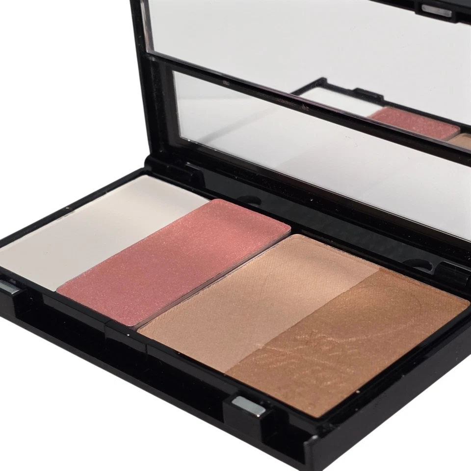 Trish McEvoy Wardrobing Petite Page Bronzer Dual Resort Lift Blush Finish Powder - Image 4 of 4