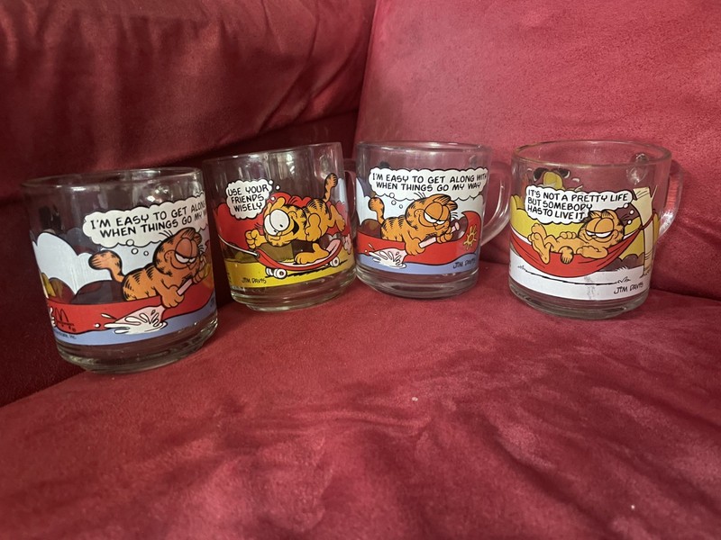 McDonald's Garfield Vintage 1978 Coffee Mugs glasses-Set of 4