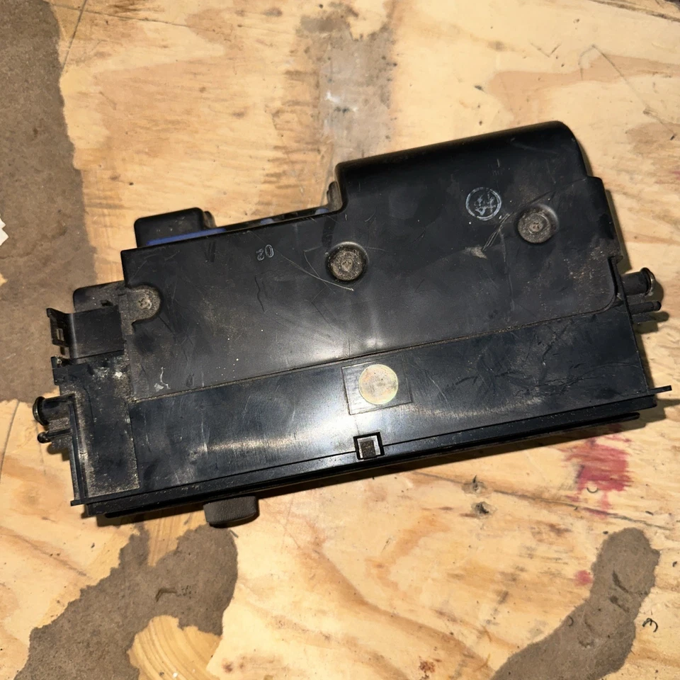 Toyota Cressida MX83 1989-1992 AC UNIDAD DE CONTROL DE CLIMA TÉRMICO FÁBRICA FABRICANTE DE EQUIPOS ORIGINALES Foto 2 de 4