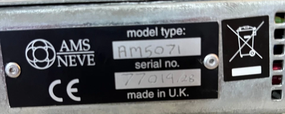 Neve 1073DPA Stereo Microphone Preamplifier - Image 3 of 4