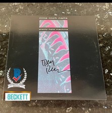 TRENT REZNOR SIGNED NIN LP PRETTY HATE MACHINE BECKETT BAS LOA [A