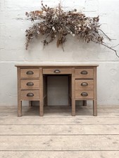 Antique Oak Kneehole Desk