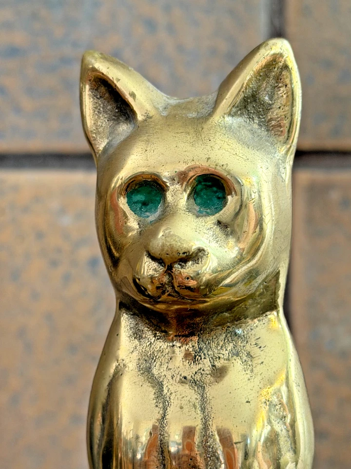 Conjunto de ferramentas vintage de latão para lareira de gato olhos verdes - MCM - Imagem 4 de 4