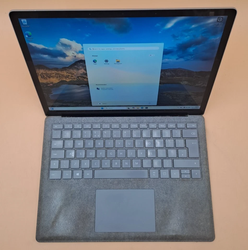 Microsoft Surface Laptop 1st Gen Touchscreen i5-7th Gen 8GB RAM 128GB SSD Win 11 - Image 3 of 4