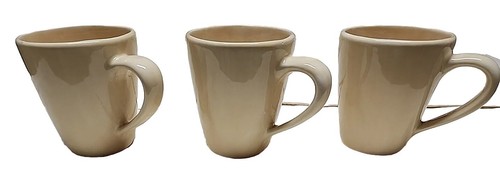 Pottery Barn Sausalito Large Coffee Tea Mugs Vanilla Ivory Beige Pale Yellow 3 - Picture 3 of 9