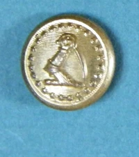 Bb MASSACHUSETTS MILITIA UNIFORM BUTTON small gilt General Use ROBINSONS