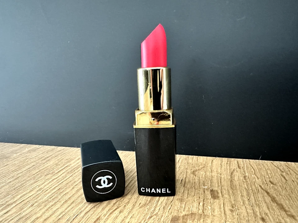 Set Rossetto CHANEL - Rouge Allure 99 - 4 Colori - Nuovo e Confezione Originale - Immagine 3 di 4