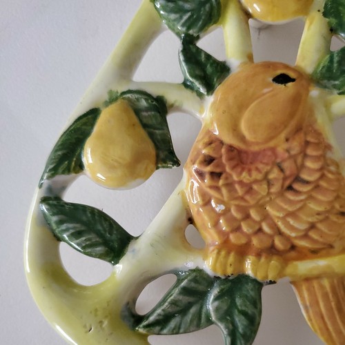 Vintage Bird In A Pear Tree Hand Painted Ceramic Trivet Yellow & White MCM - Picture 7 of 12
