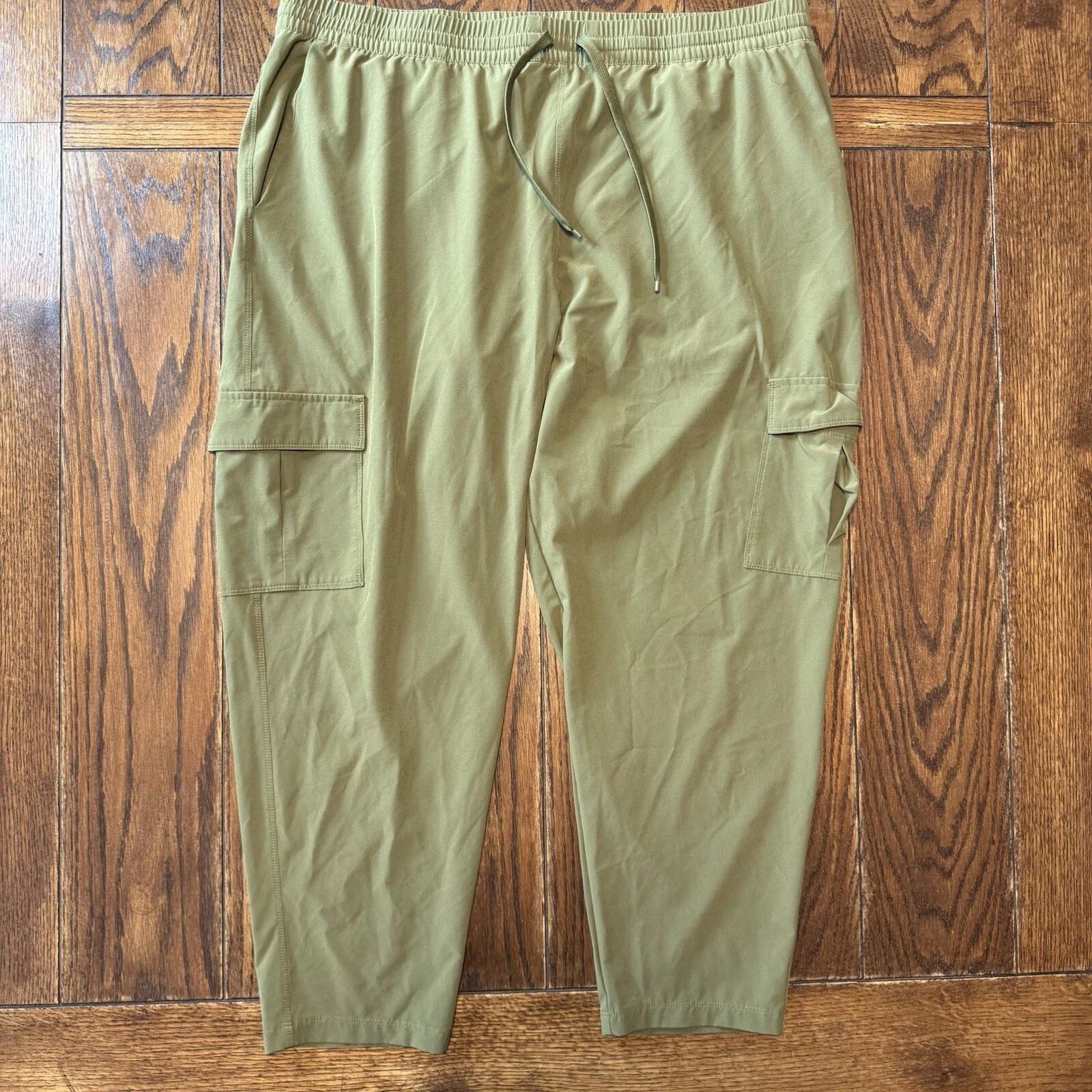 Patagonia Pants Mens XL Olive Green Lightweight Nylon Hiking Cargo
Opens in a new window or tab