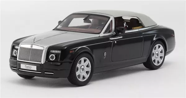 Rolls-Royce Phantom Drophead Coupe Monster Truck Looks Real