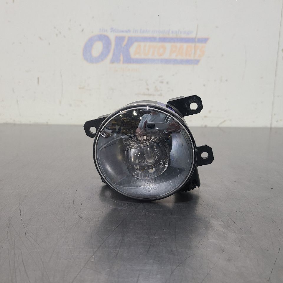 20 2020 MASERATI LEVANTE SQ4 GRANSPORT DAYTIME RUNNING FOG LAMP RIGHT 670033497