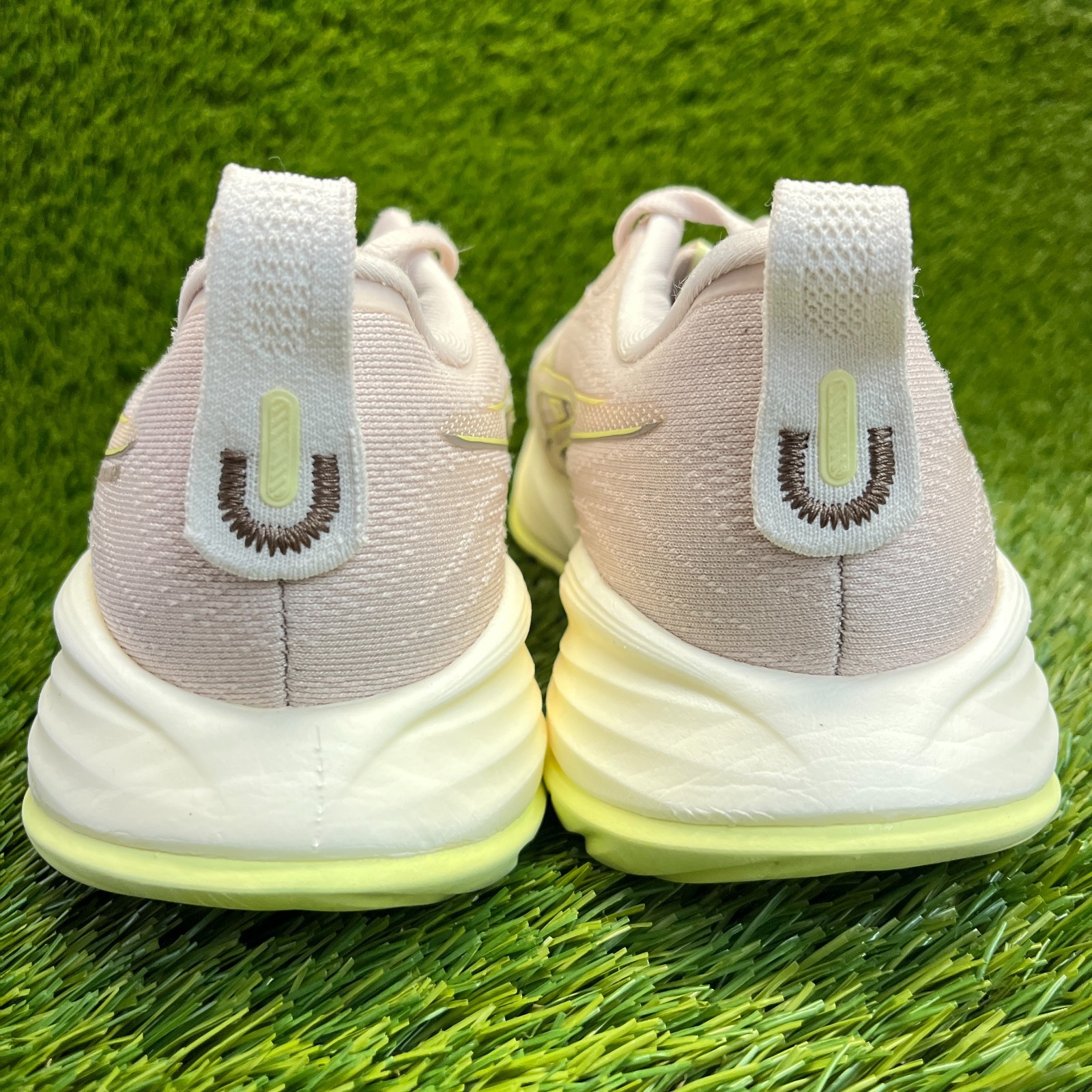 Asics Gel-Cumulus 27 Womens Size 10D Pink Beige Athletic Running Shoes Sneakers thumbnail 7